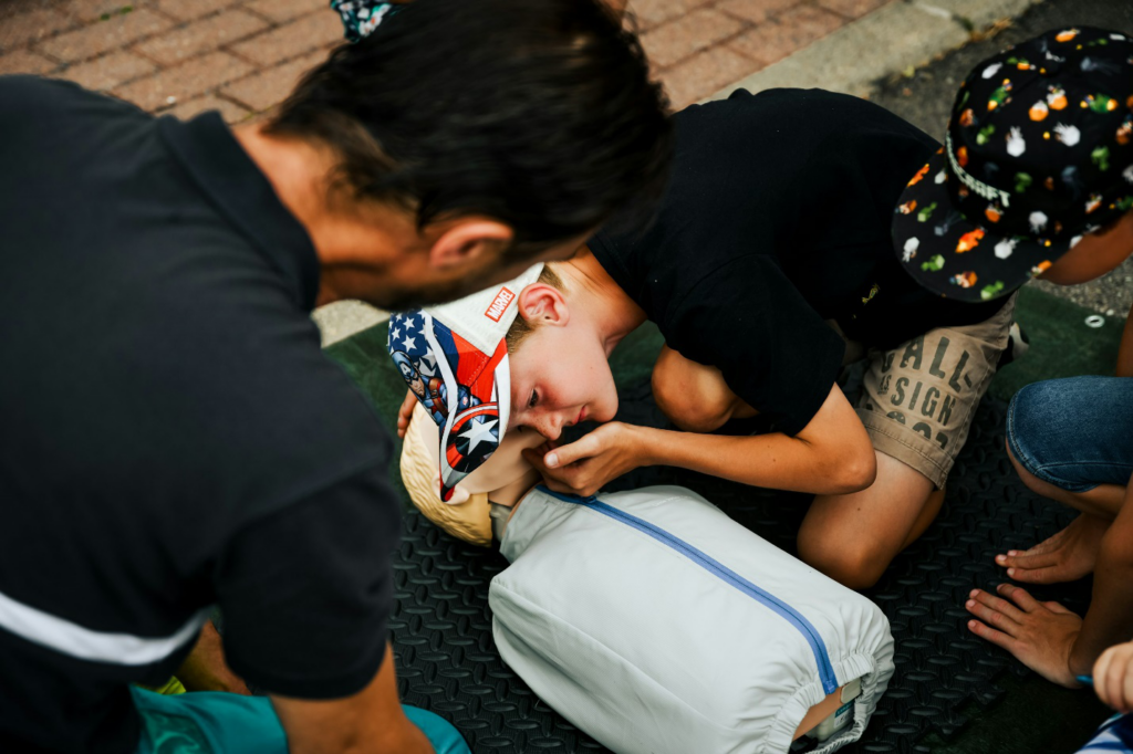 People learning CPR